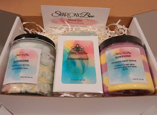FOAMING BODY SCRUB, BODY BUTTER & SOAP GIFT SET